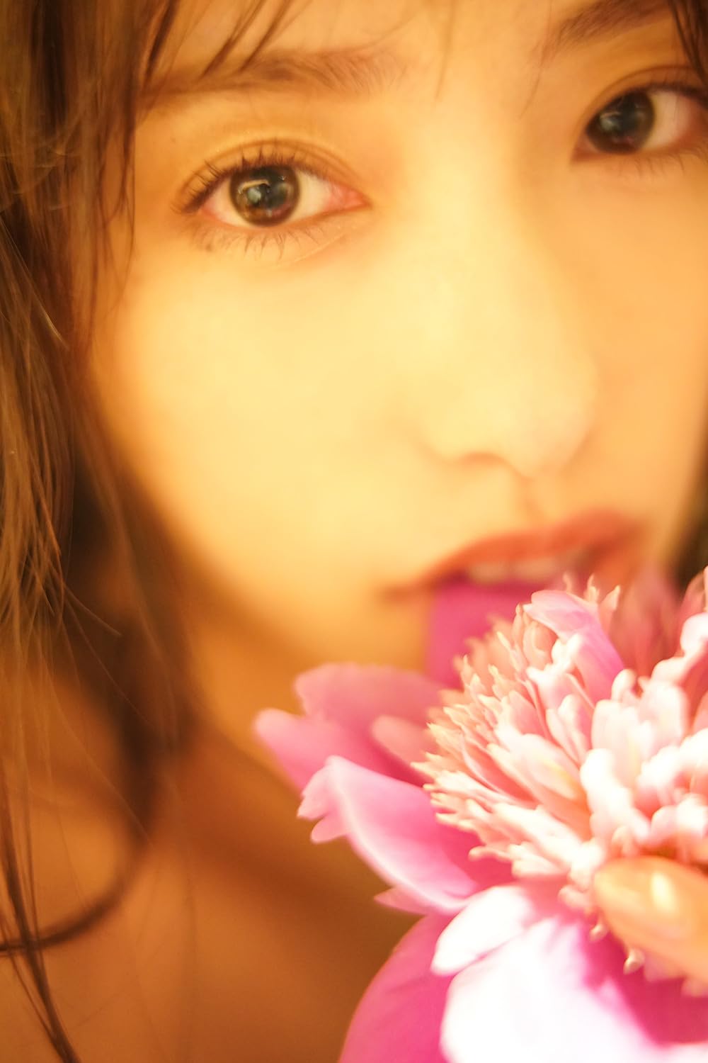 타카나시 미즈키 사진집 - 처녀에게 꽃다발을