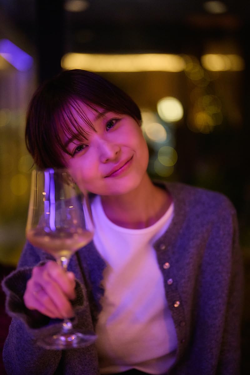 와타나베 나기사 1st 사진집 『수평선』
