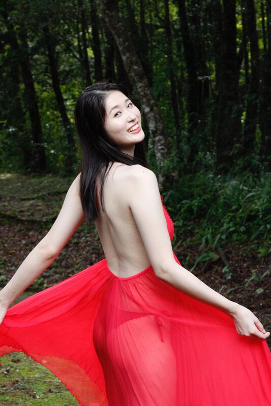 사츠키 후미노 사진집 - 네? 후민