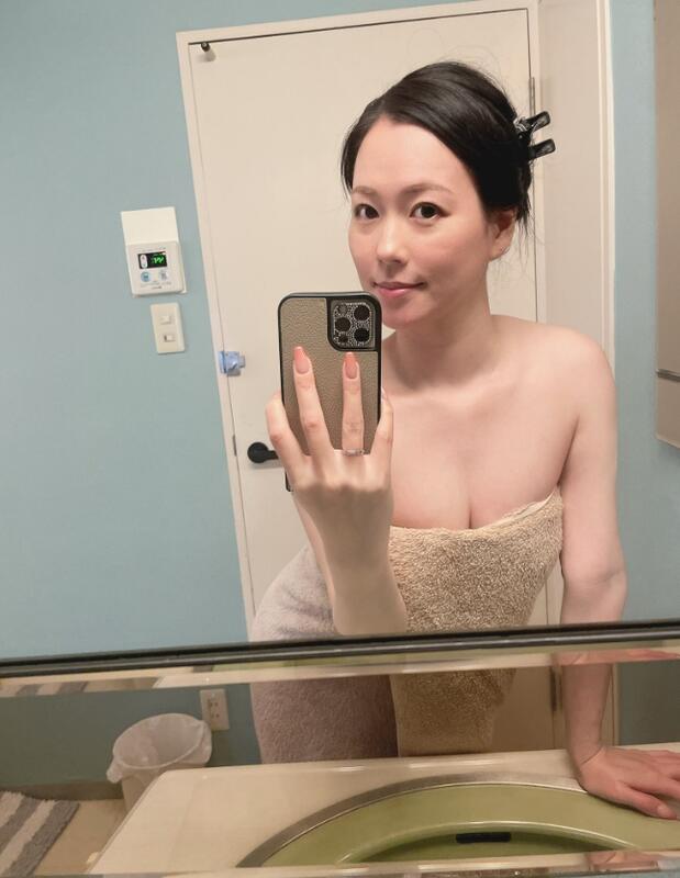 미사키 히카리 사진집