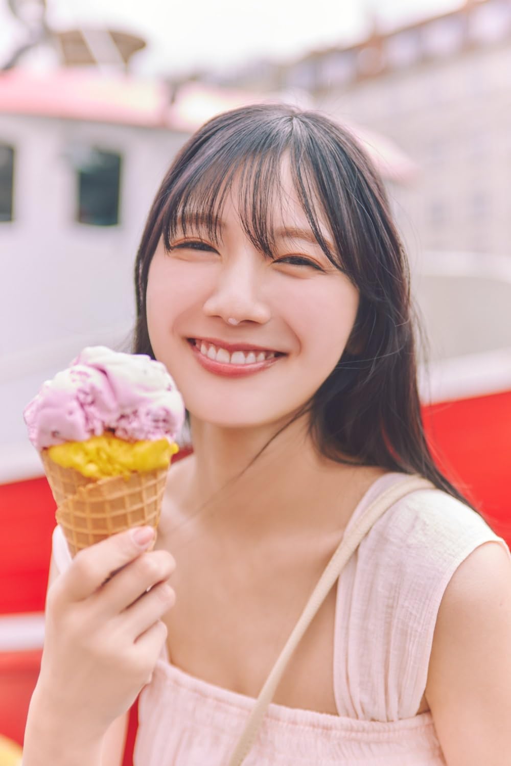 히나타자카46 카와타 히나 두 번째 사진집 - 타이틀 미정