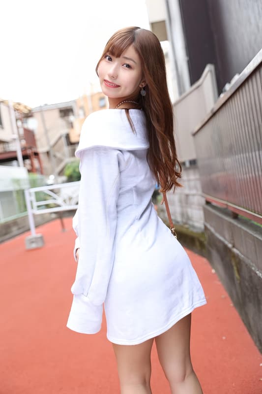 사인본★ 아이자와 미유 사진집 미유토피아