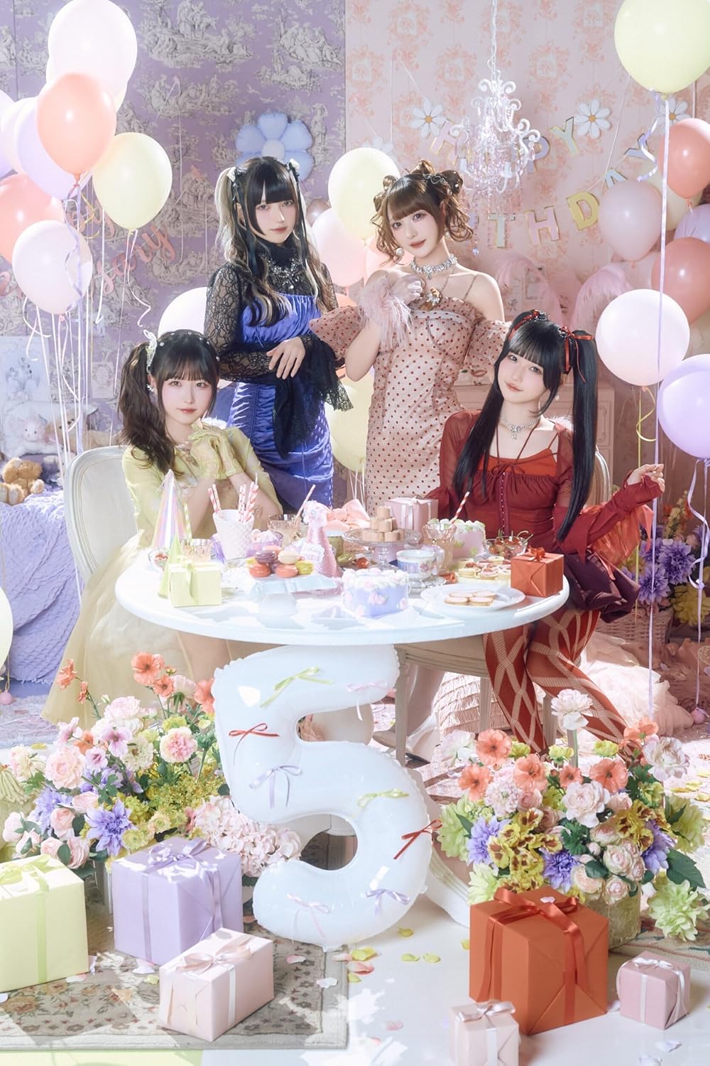 큐루링텟테시테미테 5th Anniversary Photobook 귀여운 리얼리즘