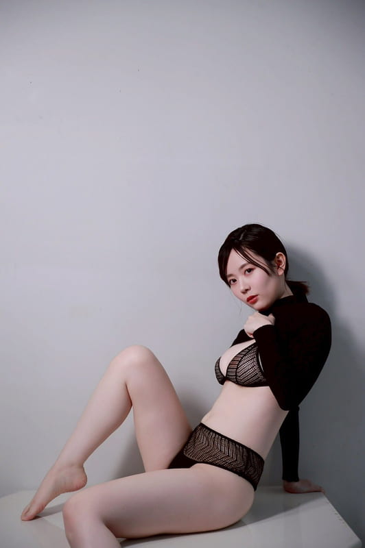 미우라 사쿠라 사진집 『미즈우라나이』