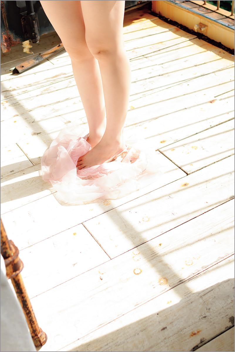 샤쿠 아리스 사진집 만져줘, 너를.