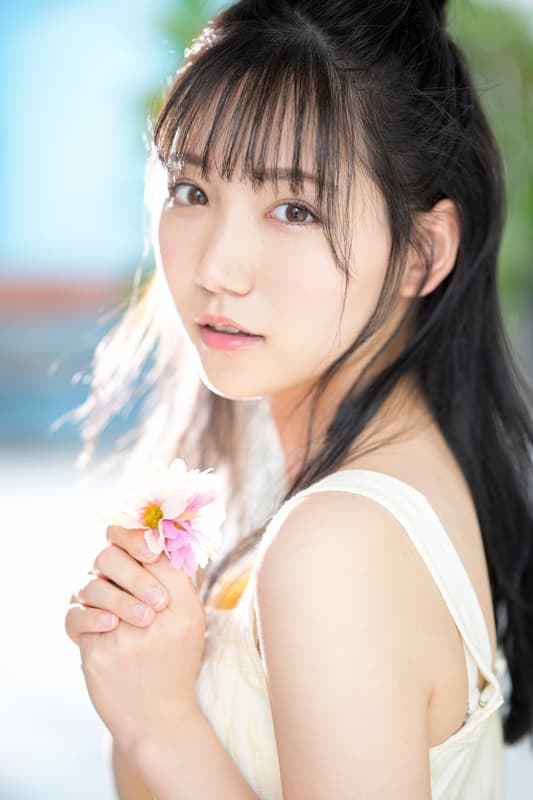 프리미엄 누드 포즈 북 미타 마린