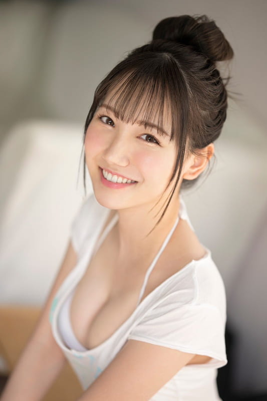 프리미엄 누드 포즈 북 미타 마린