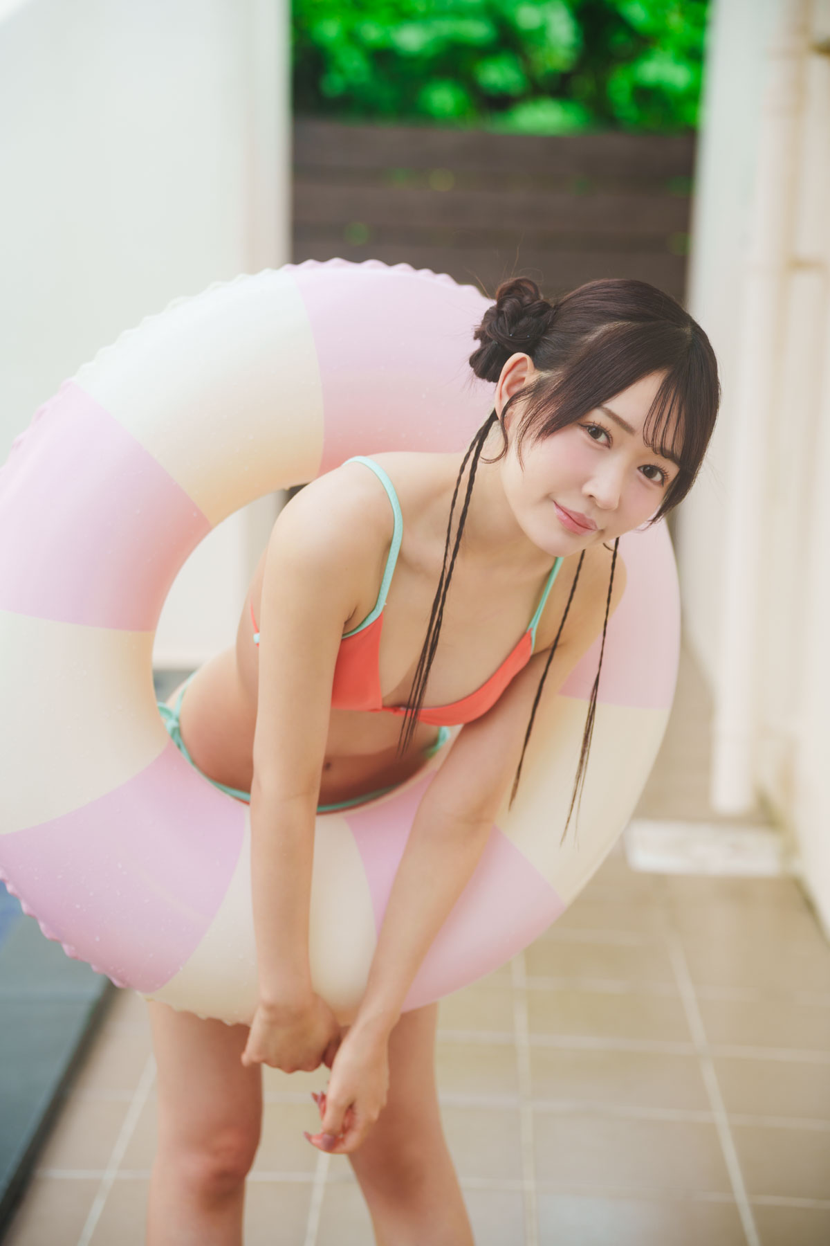 코노 호노(후루카와 호노카) 1st 사진집 『호노탄』