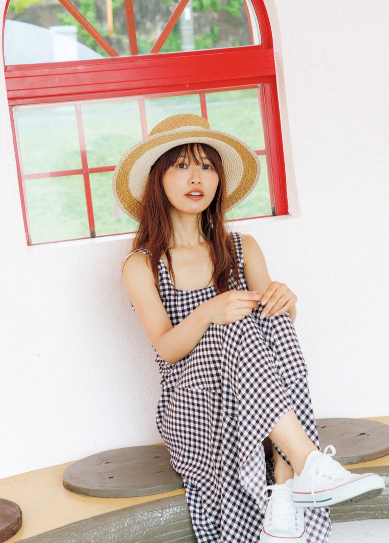 니시자와 유카 1st 사진집 Tailwind