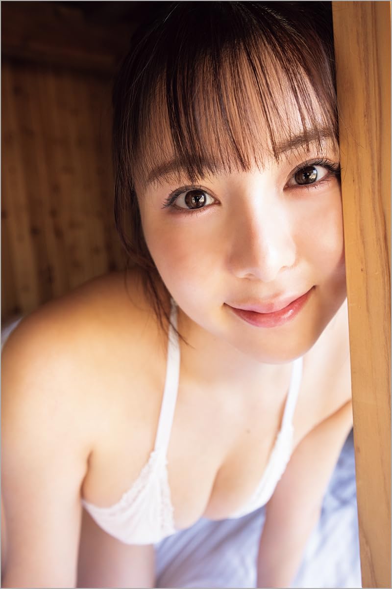 타치바나 마이 1st 사진집 『나는 고양이가 되고 싶어』