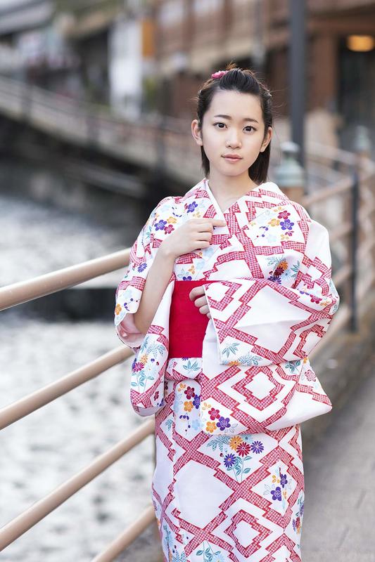 [희귀호보] 카노 유라 3rd 사진집 - 유라 메모리즈 Yura Memories