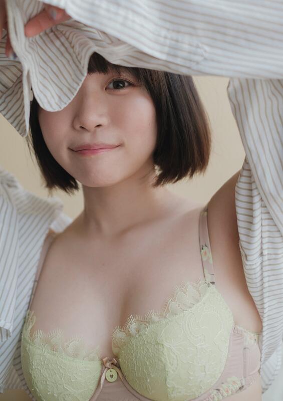 프리미엄 누드 포즈북 - 카노 유라