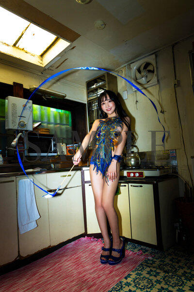 코스프레 페티시 북 - 유즈리하 카렌