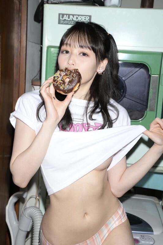 사인본★ 토키타 아미 1st 사진집 - 몽 아미 mon amie