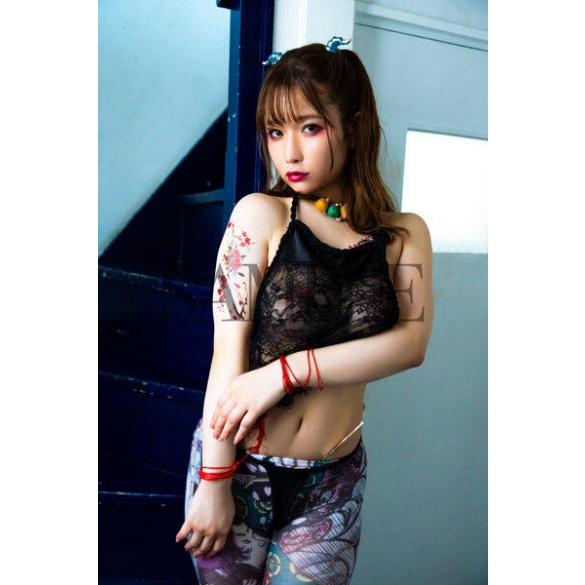 코스프레 페티시 북 - 모모조노 레나