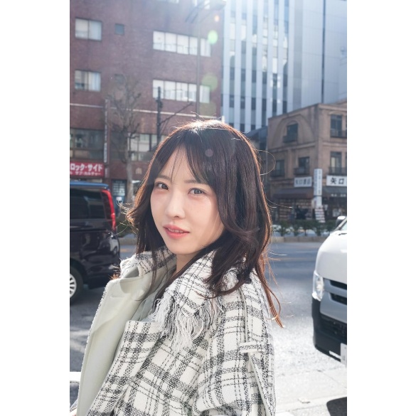 쿠사카베 호타루 2nd 사진집 - 붉은 실