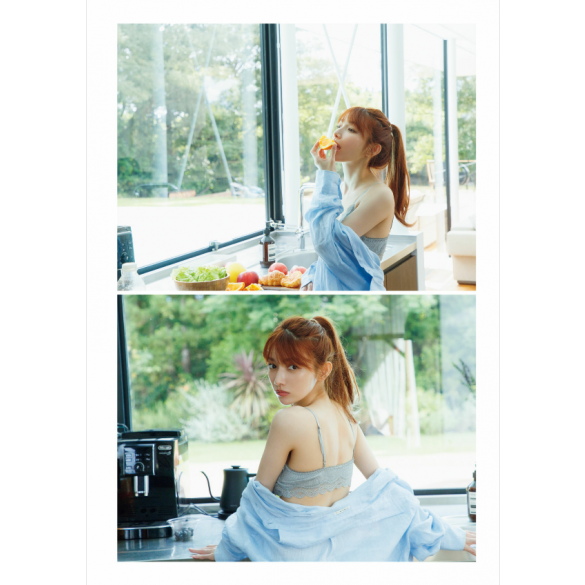 야나기 유리나 3rd 사진집 - 여자 가득