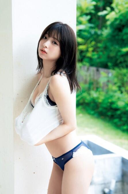 이치노세 루나 1st 사진집 - 모이스 MOIS