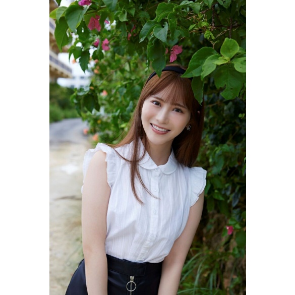 오노 릿카 5th 사진집 - 타이틀 미정
