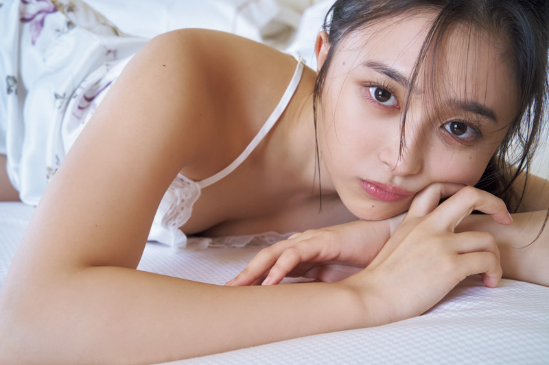 노기자카46 이노우에 나기 1st 사진집 - 모노로그