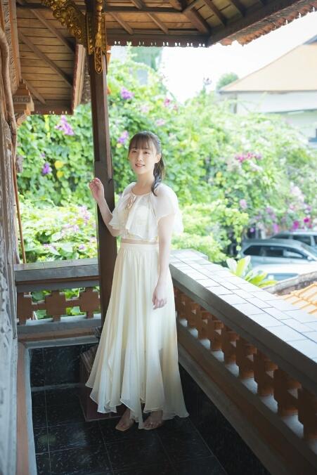 SKE48 카마타 나츠키 1st 사진집 - 친절한 햇살