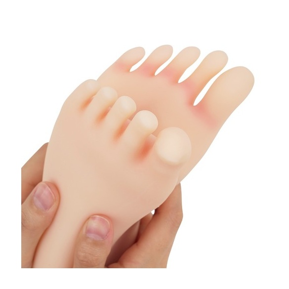 교도관의 고문 발로 당하는 체벌방