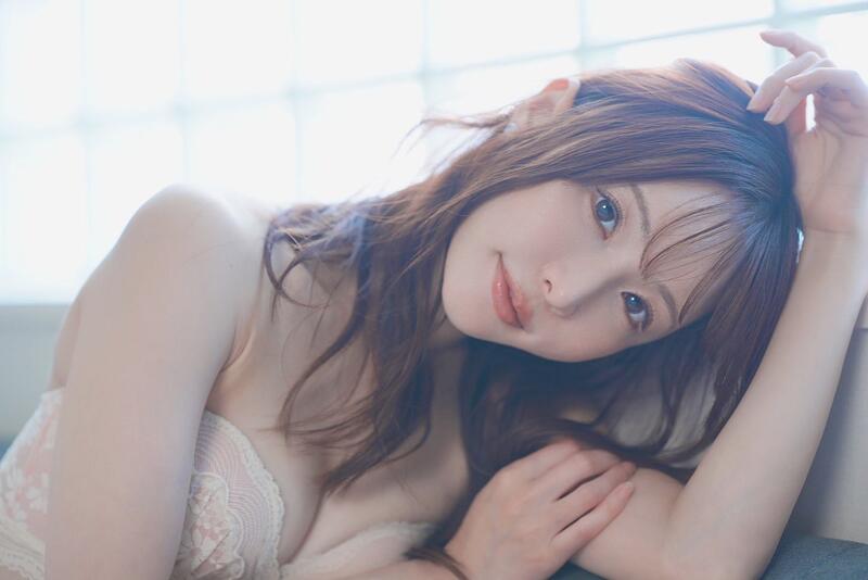 아마츠카 모에 마지막 누드 사진집 - 천사가 아니야