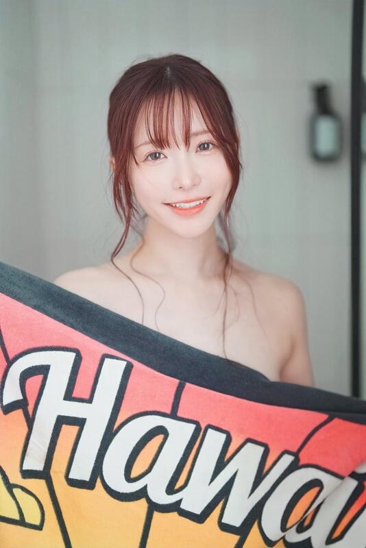 아마츠카 모에 마지막 누드 사진집 - 천사가 아니야