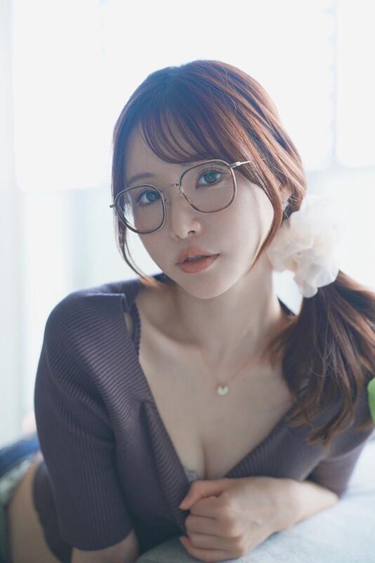 아마츠카 모에 마지막 누드 사진집 - 천사가 아니야