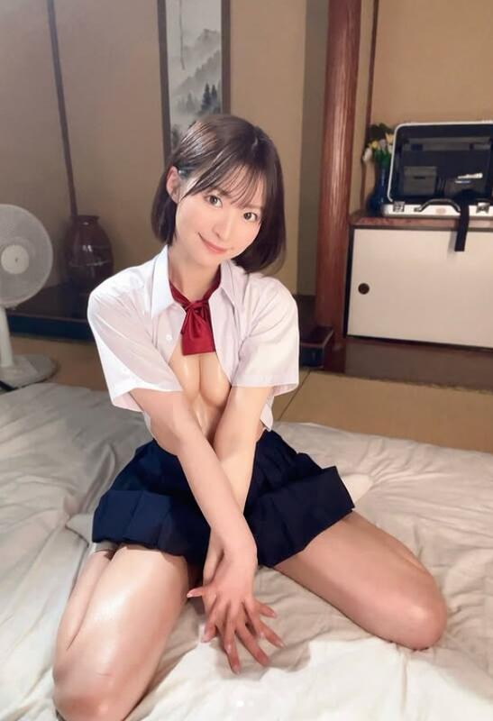 토조 나츠 사진집