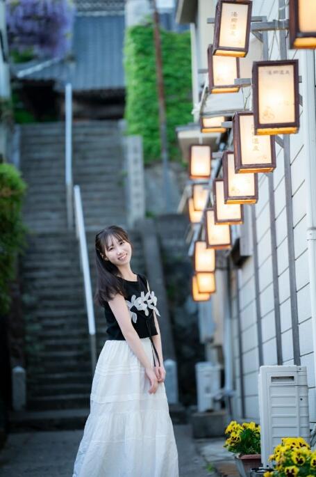 STU48 우츠미 리네 첫 번째 사진집 - 하트의 GPS