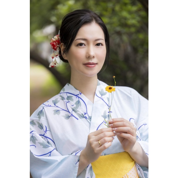 미사키 히카리 사진집 - 스타트
