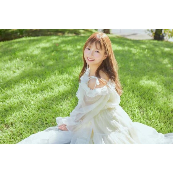 하야시 유이 1st 사진집 - 타이틀미정