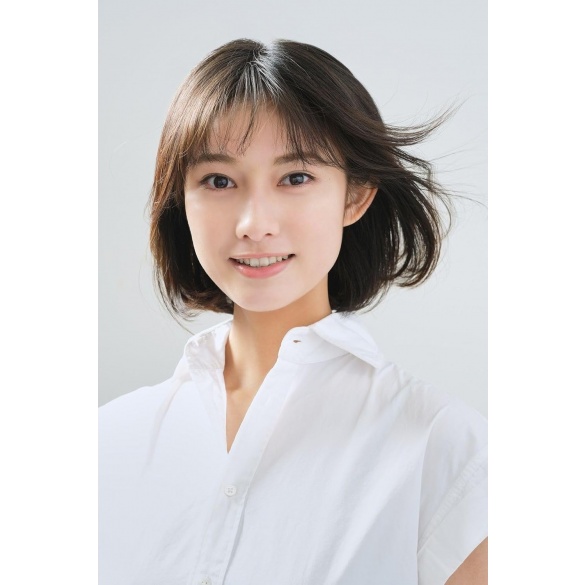 타마다 시오리 사진집 - 빛 속으로