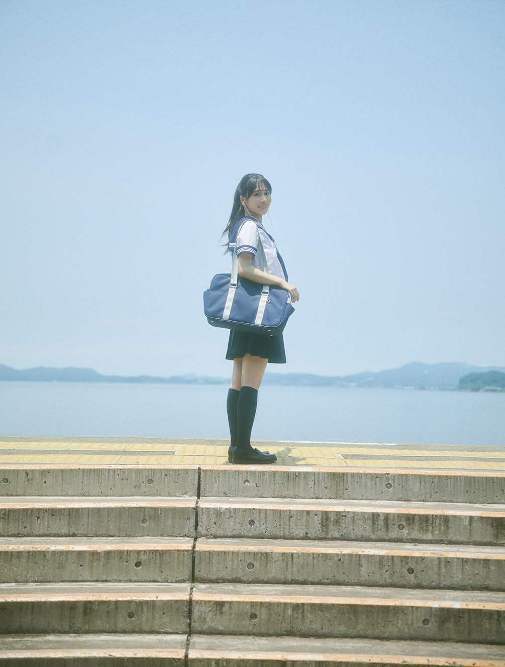 노나카 코코나 첫 번째 사진집 물거품