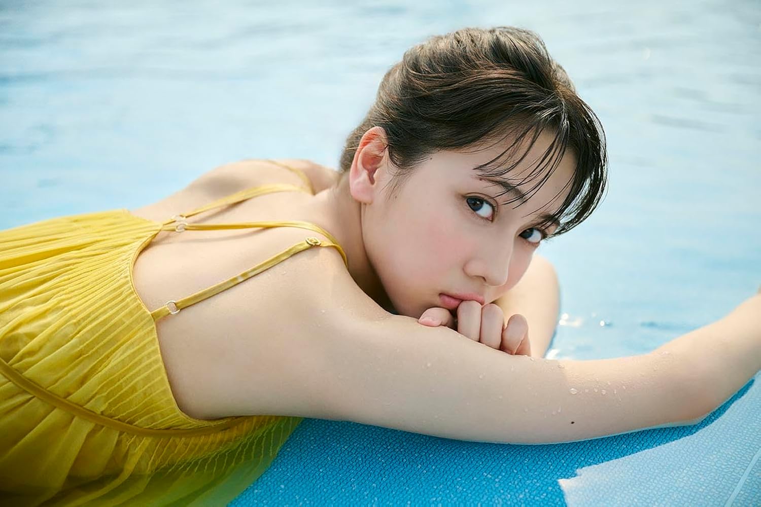 노나카 코코나 첫 번째 사진집 물거품