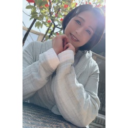 토모다 마키 사진집