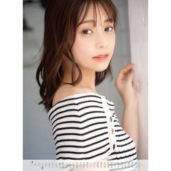 타자키 사쿠라 2026년 벽걸이 달력