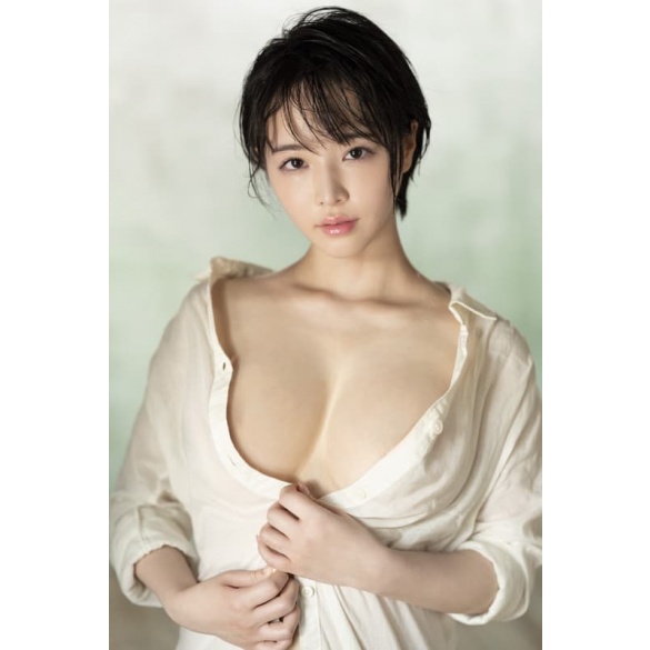 산노미야 츠바키 사진집 젖어서 빛나다