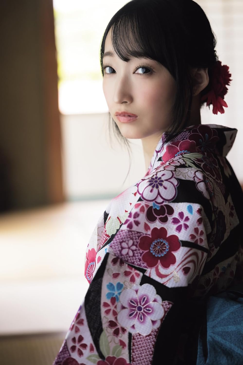 오시리스 하스미 쿠레아 사진집