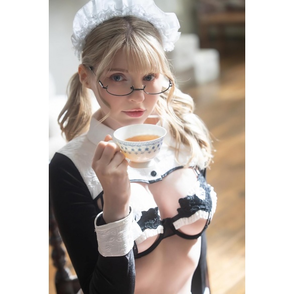 소피 첫 번째 사진집 에르피쉬(ELFISH)