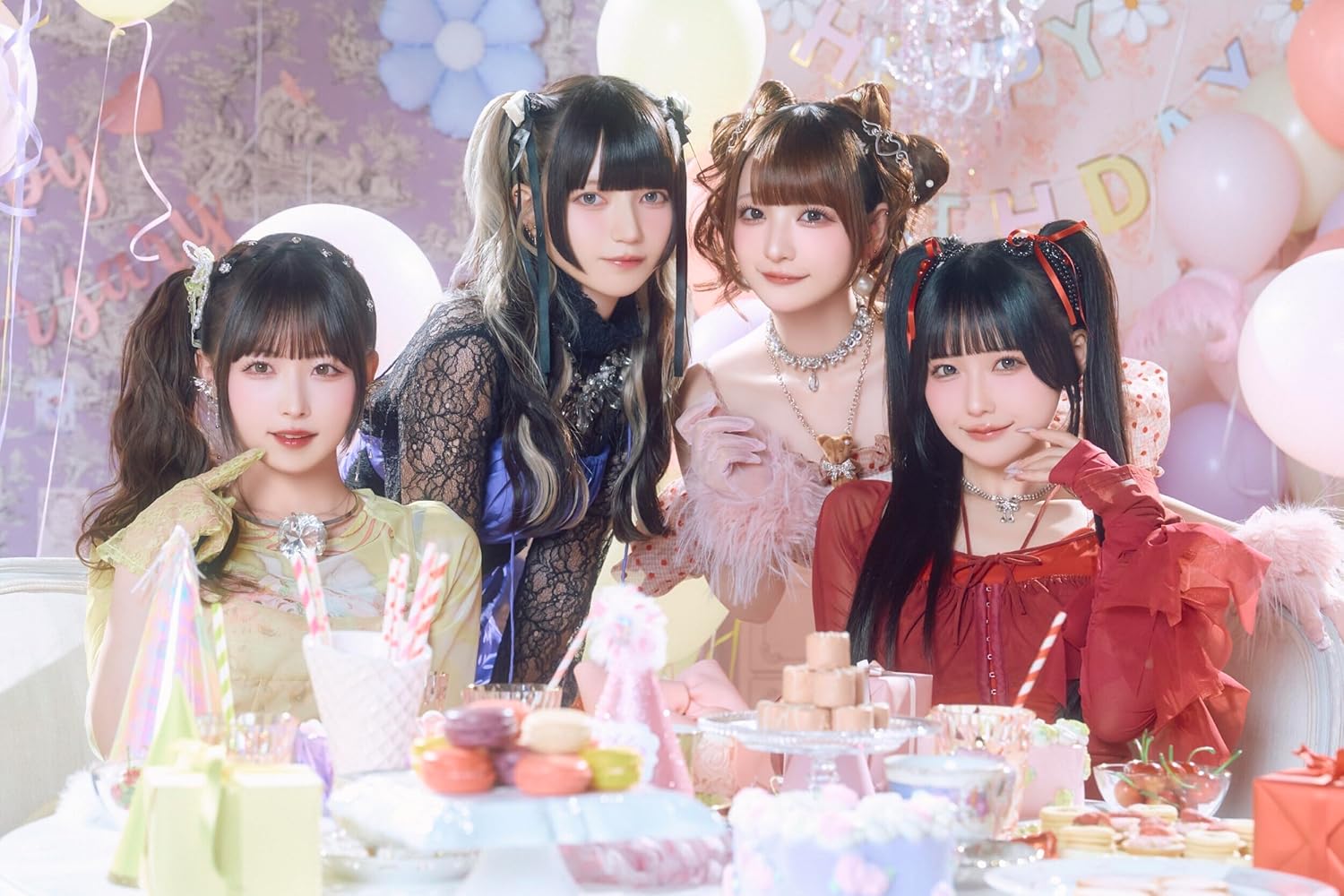 큐루링텟테시테미테 5th Anniversary Photobook 귀여운 리얼리즘