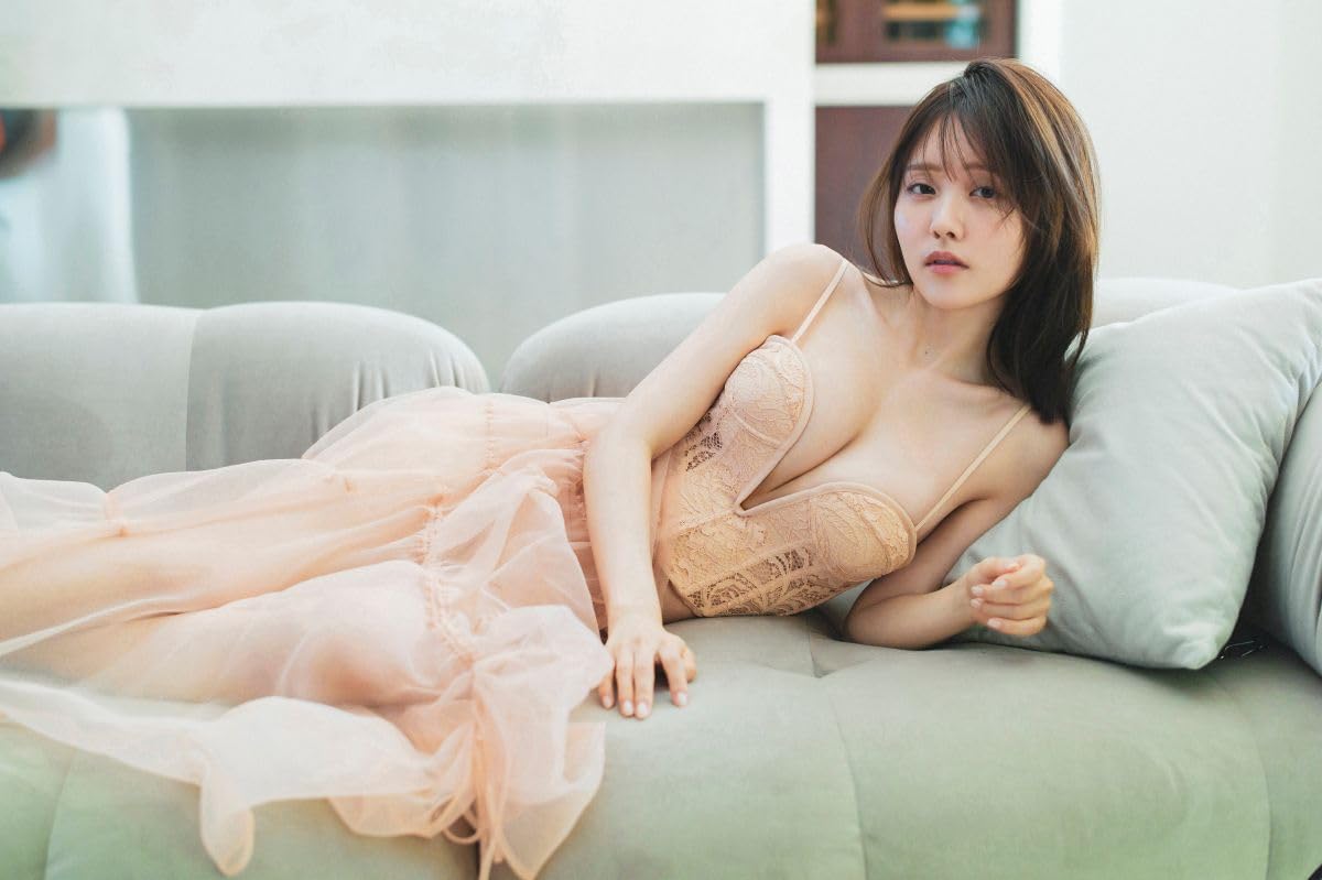 닛타 사치카 1st 사진집 타이틀 미정