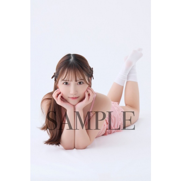 프리미엄 누드 포즈 북 미타 마린