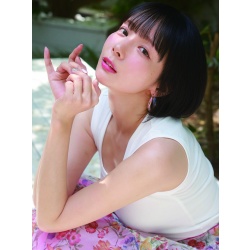 오카다 사야카 2027년 벽걸이 달력