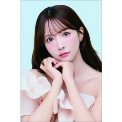 미카미 유아 2027년 벽걸이 달력